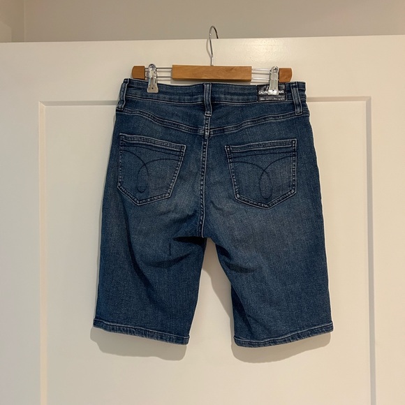 Calvin Klein jorts - Picture 2 of 4